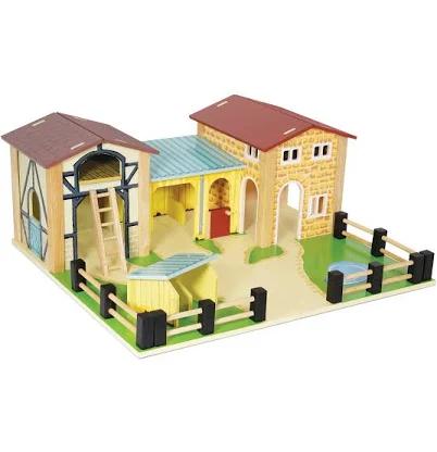 Le Toy Van Wooden Farmyard