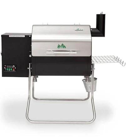 Green Mountain Grills Davy Crockett Pellet Grill with cover