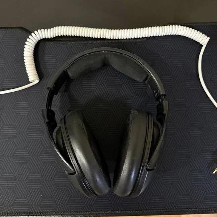 Sennheiser HD560s - Electronics | Size: s