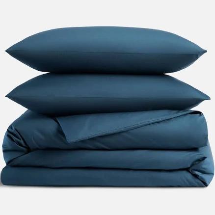 Cooling Cotton Percale Duvet Cover & Pillowcases Set size Twin/Twin XL in Abyss by Brooklinen | Best Sheets for Hot Sleepers