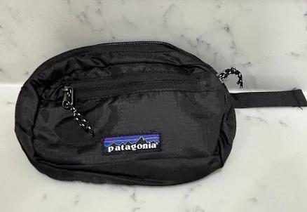 Patagonia Lightweight Travel Courier Fanny Pack Belt Bag 7" X 5"