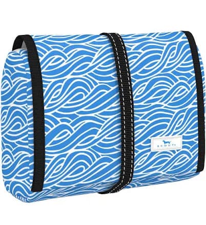 Scout Beauty Burrito Hanging Toiletry Bag