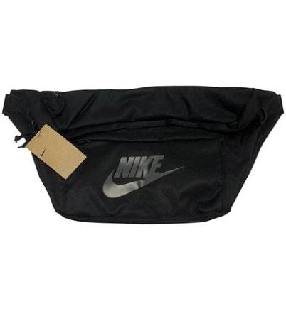 Nike Tech Hip Pack