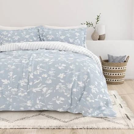 Linens And Hutch Pattern 3-Piece Duvet Cover Sets