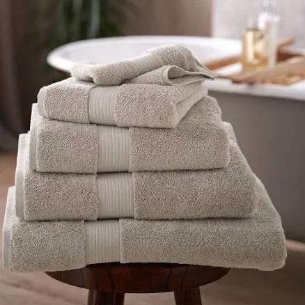 The White Company Luxury Egyptian cotton Towels