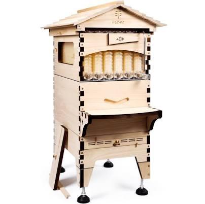 Flow Hive 2 6 Frame with Hive Stand