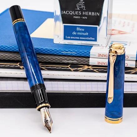 Pelikan Souveran M800 Blue O Blue Fountain Pen Broad