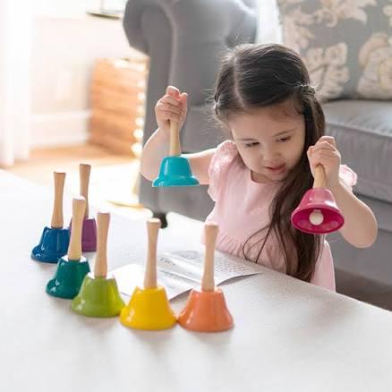 Fat Brain Toys Rainbow Music Hand Bells