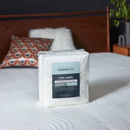 Tempur-Pedic Cool Luxury Mattress Protector