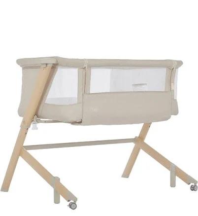 Evolur Stellar Bassinet and Bedside Sleeper