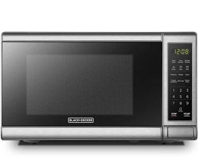 BLACK+DECKER Digital Microwave Oven with Turntable Push-Button Door