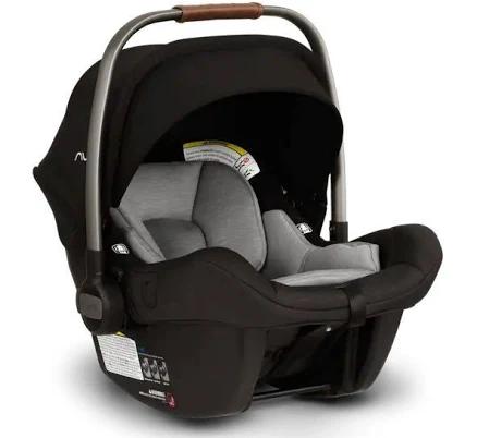 Nuna PIPA lite Infant Car Seat with base -