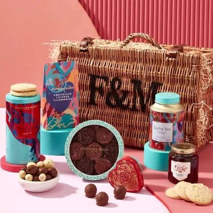 Fortnum & Mason The Lovestruck Hamper