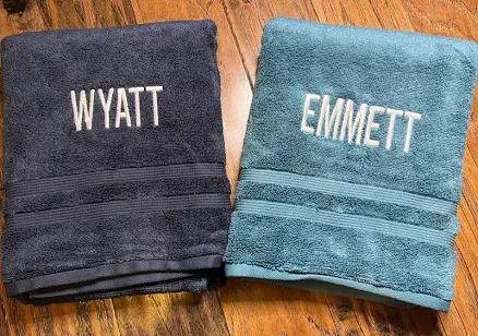 Personalized towels, monogram bath towel, hand towel, washcloth ,multiple colors