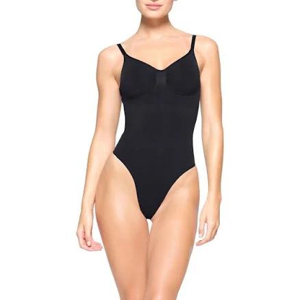 Skims Women's Seamless Sculpt Low Back Thong Bodysuit