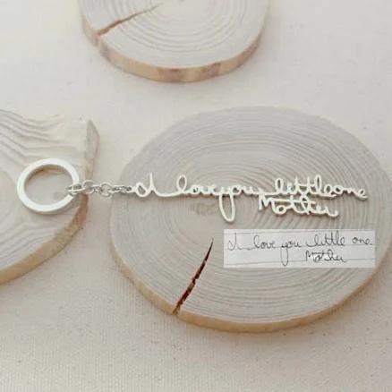 Caitlyn Minimalist Custom Handwriting Keychain