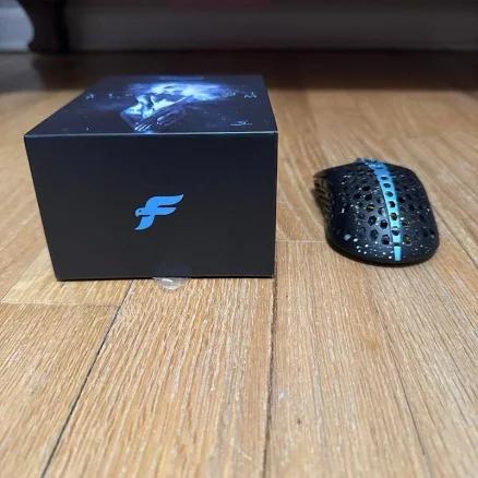 Finalmouse Starlight 12 Phantom Small - Electronics | Size: s