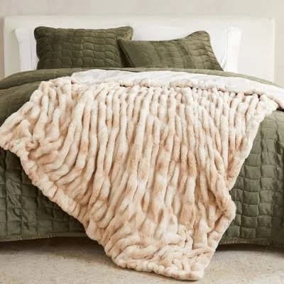 Great Bay Home Reversible Faux Fur Throw Blanket