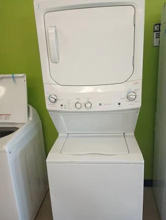 GE Stackable Washer and Dryer Combo GUD27ESSJ0WW (4543-R)