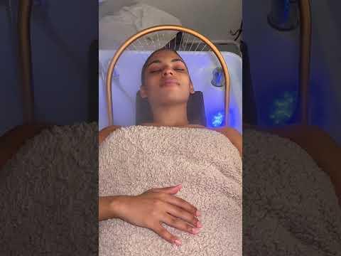 I Tried a Head Water Massage Spa in Thailand! #shorts