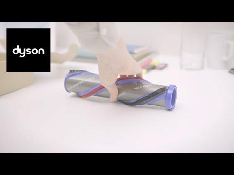 How to replace the brush bar in the Digital Motorbar™ on your Dyson Gen5detect™ cordless vacuum