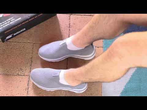 Skechers GoWalk 5 Townway Charcoal Shoes First Impressions as Travel Shoes